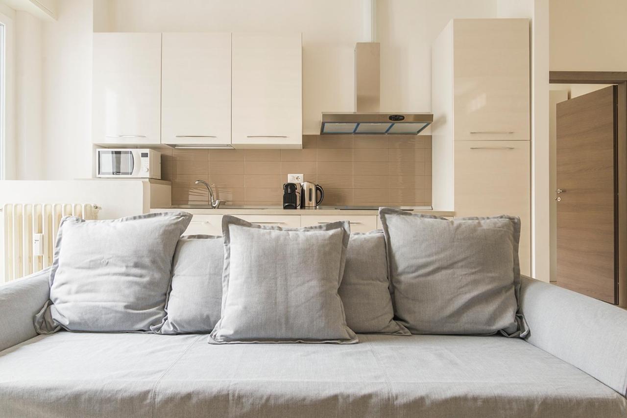 Hacca Collection - Porta Romana Apartment มิลาน ภายนอก รูปภาพ